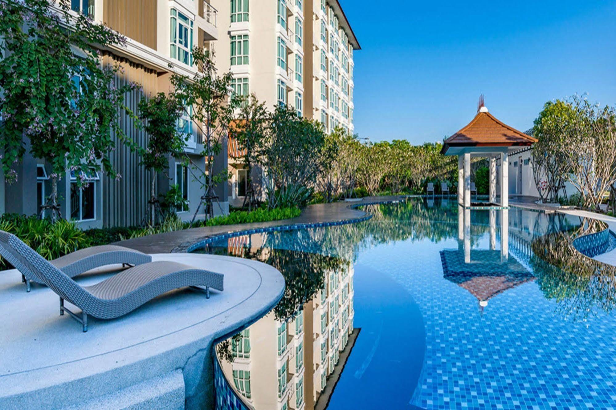 Harmony Resort Hotel Чиангмай Экстерьер фото
