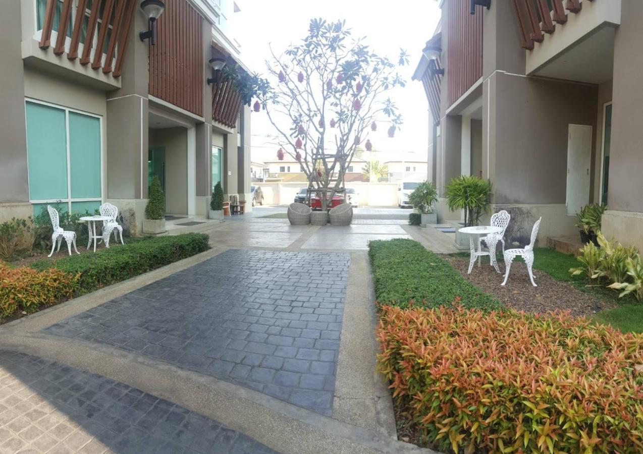 Harmony Resort Hotel Чиангмай Экстерьер фото